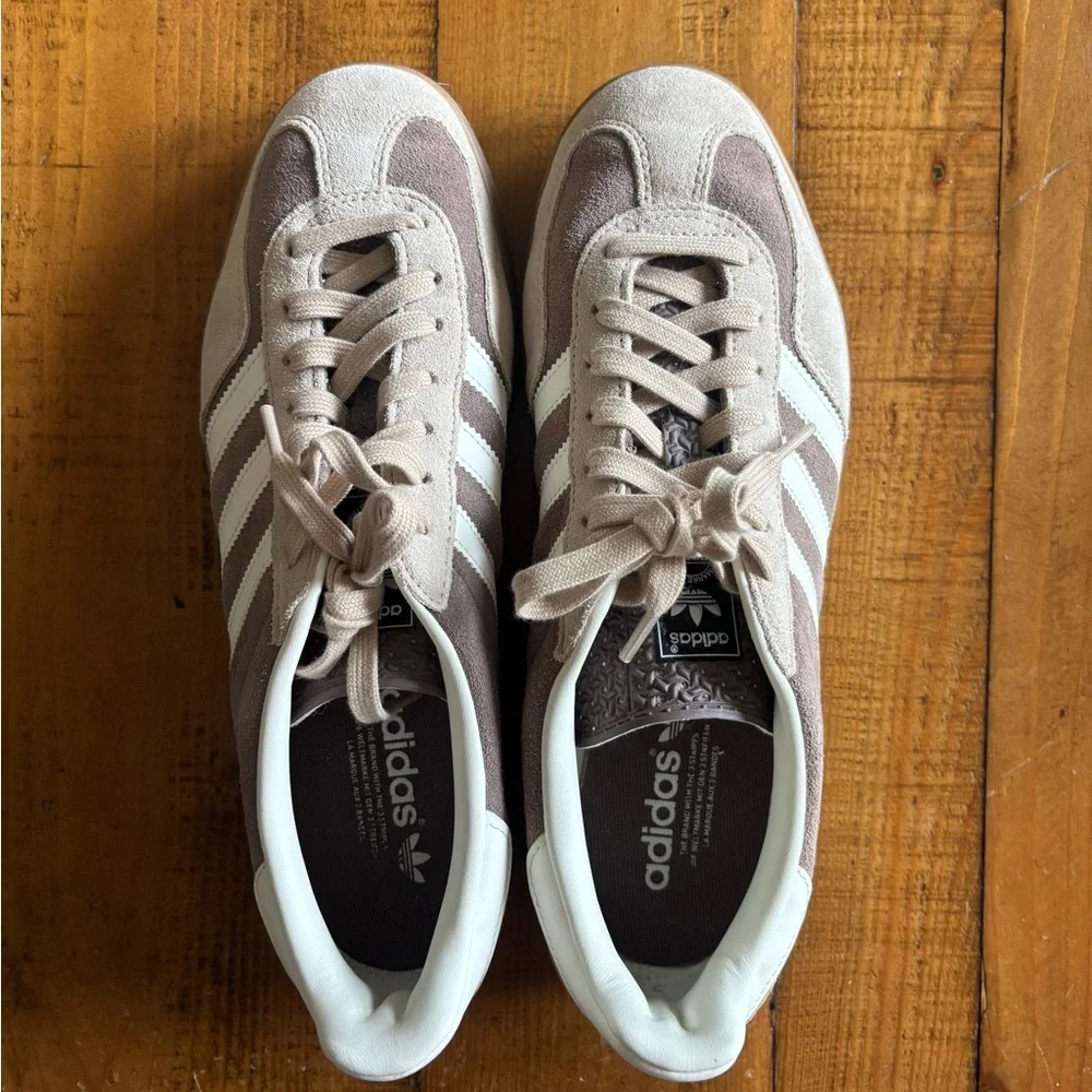 Adidas Gazelle in Taupe and Grey - Women’s 11 / Men’s 10 - Picture 2 of 3